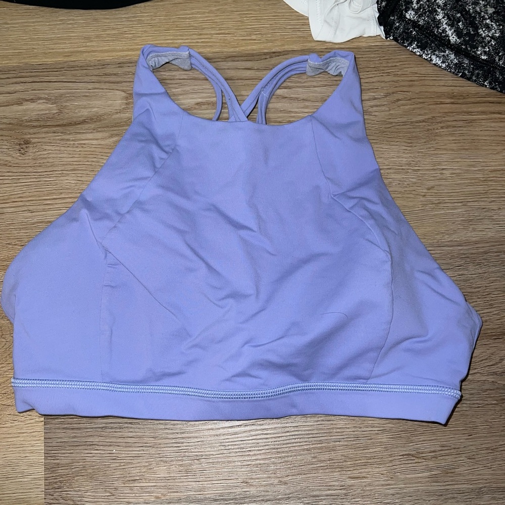 Lululemon high neck sports bra